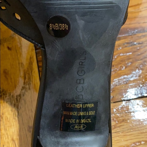 NEW BCBG mini heels - Picture 5 of 6